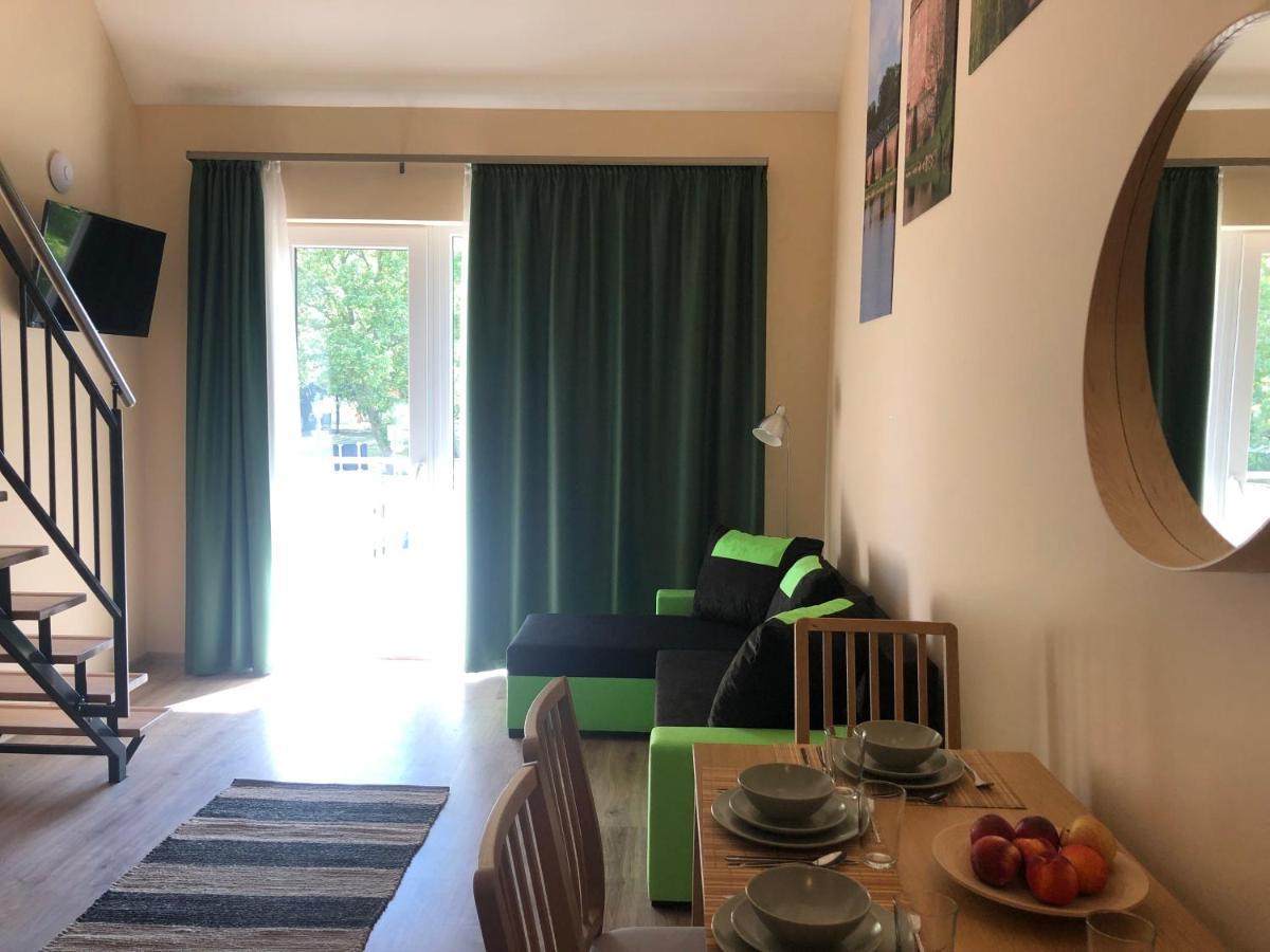 Castellum Apartmanház Gyula Esterno foto