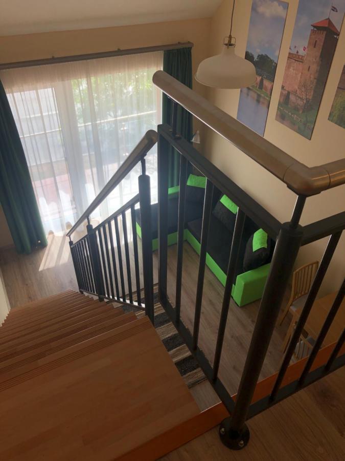 Castellum Apartmanház Gyula Esterno foto