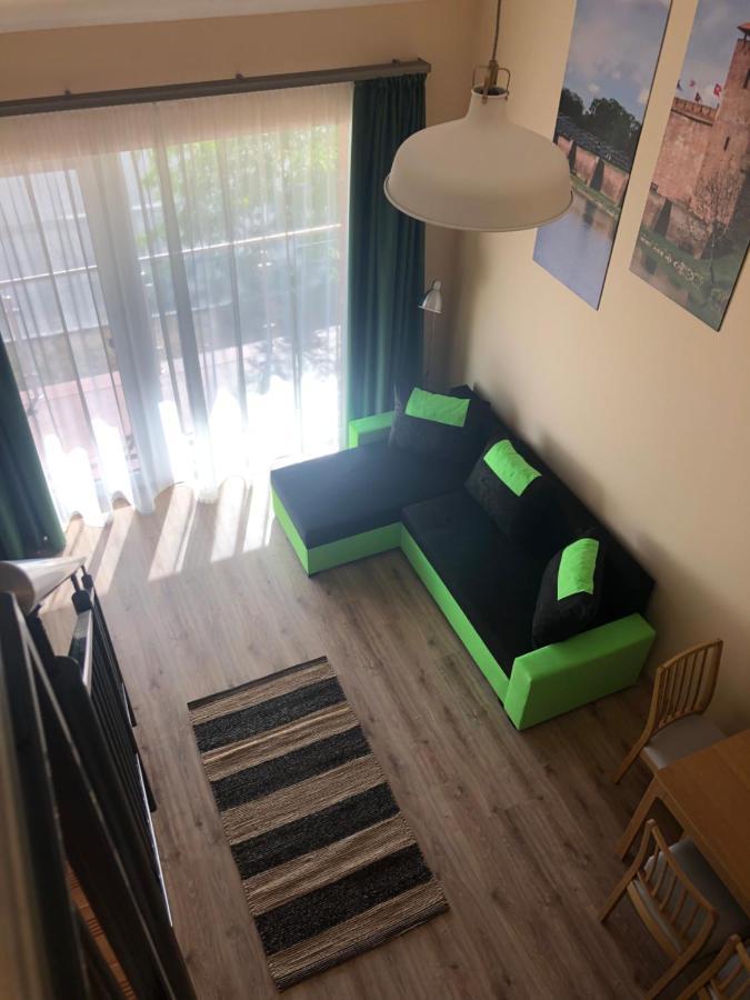 Castellum Apartmanház Gyula Esterno foto